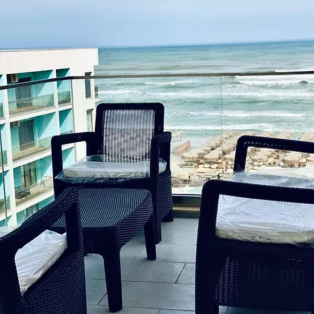 Onix Sd Luxury Sea View 43